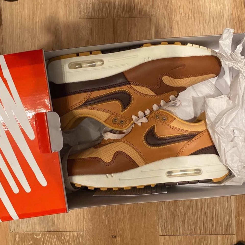 Air Max 1 Snkrs Day Size 5
